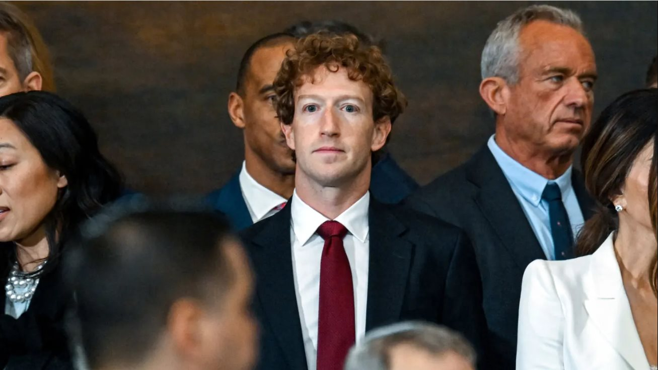 Mark Zuckerberg Đầu Tư Khủng vào Dự Án AI: Chiến Lược Mới Để Đối Phó Với Cuộc Đua Công Nghệ - Ảnh 1.