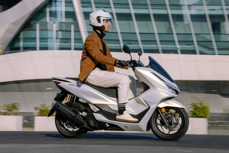 Đánh giá chi tiết về mẫu xe tay ga PCX 2025- Ảnh 1.
