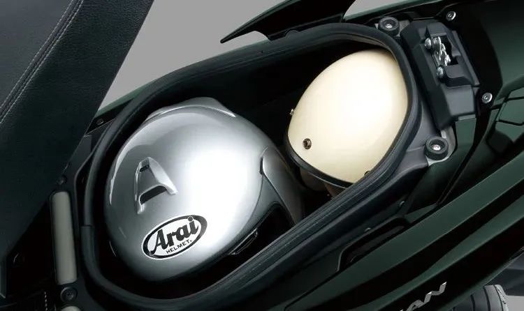 Mẫu xe tay ga mới của Suzuki gây ấn tượng ngay từ cái nhìn đầu tiên - Ảnh 6.