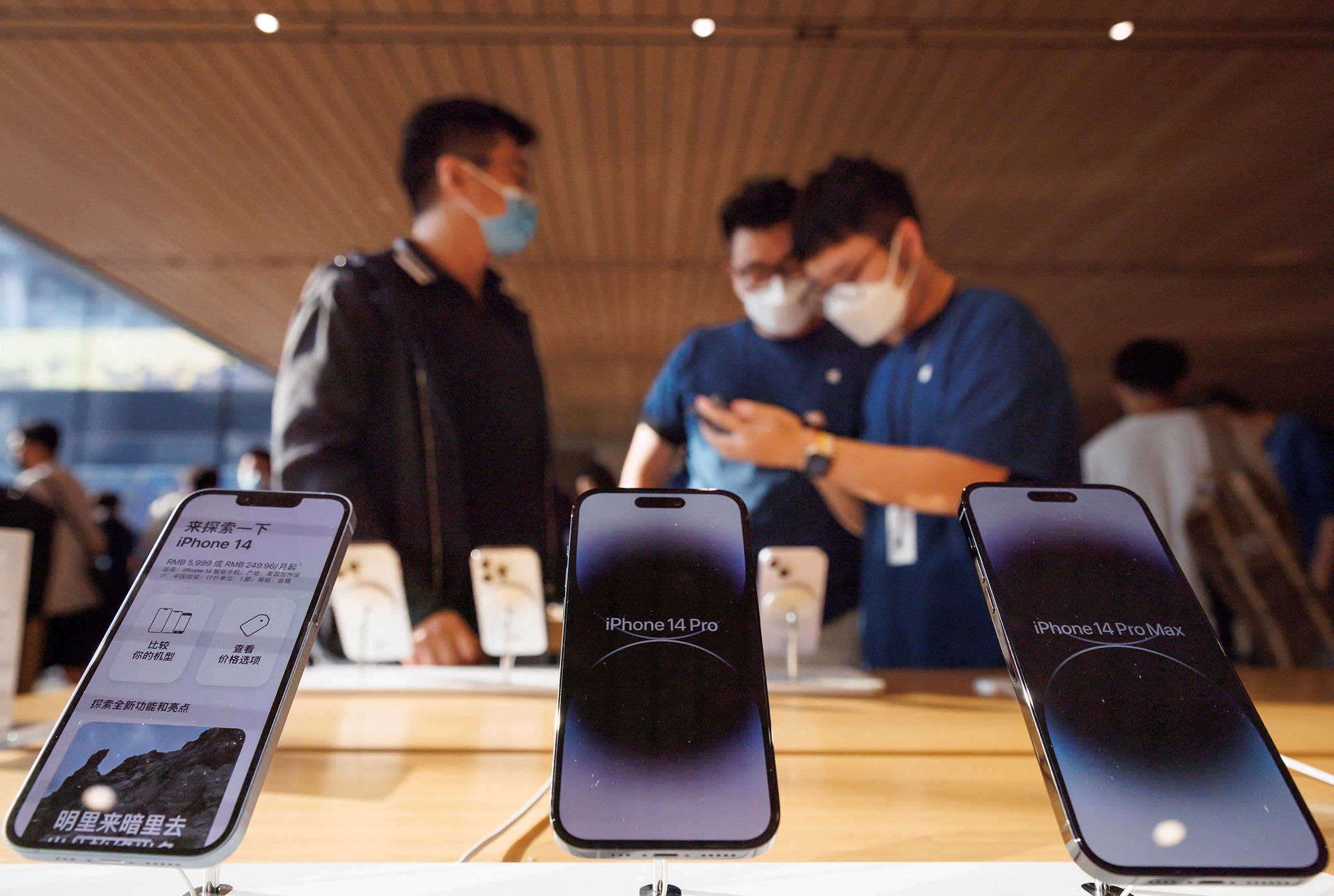 Chuyên gia FPT: 'Apple sẽ mở rộng sản xuất ra ngoài Trung Quốc, bao gồm cả Việt Nam - Ảnh 2.'