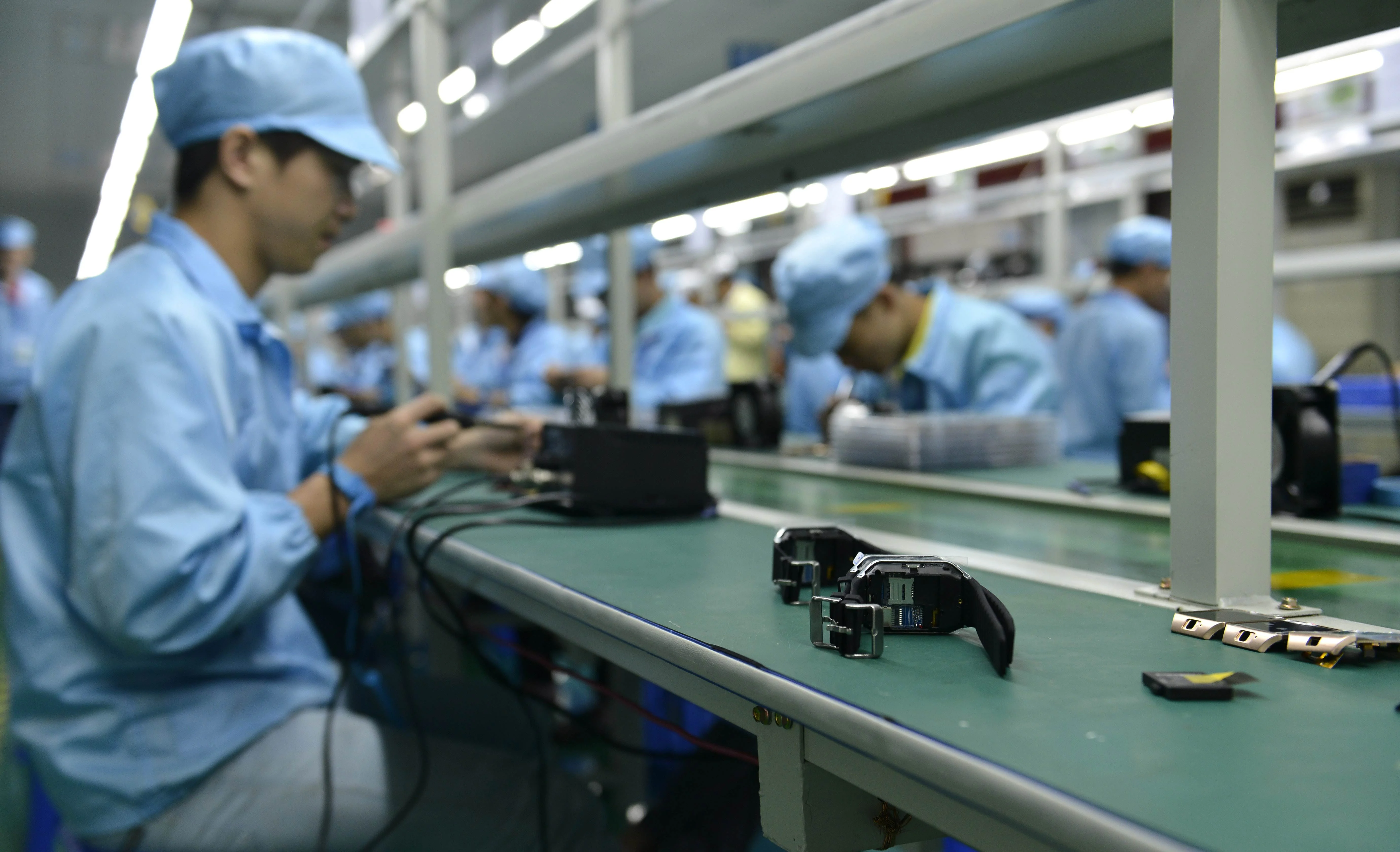 Tim Cook chuyển hướng sản xuất từ Trung Quốc sang Việt Nam: Tương lai của iPhone, iPad và Apple Watch - Ảnh 4.