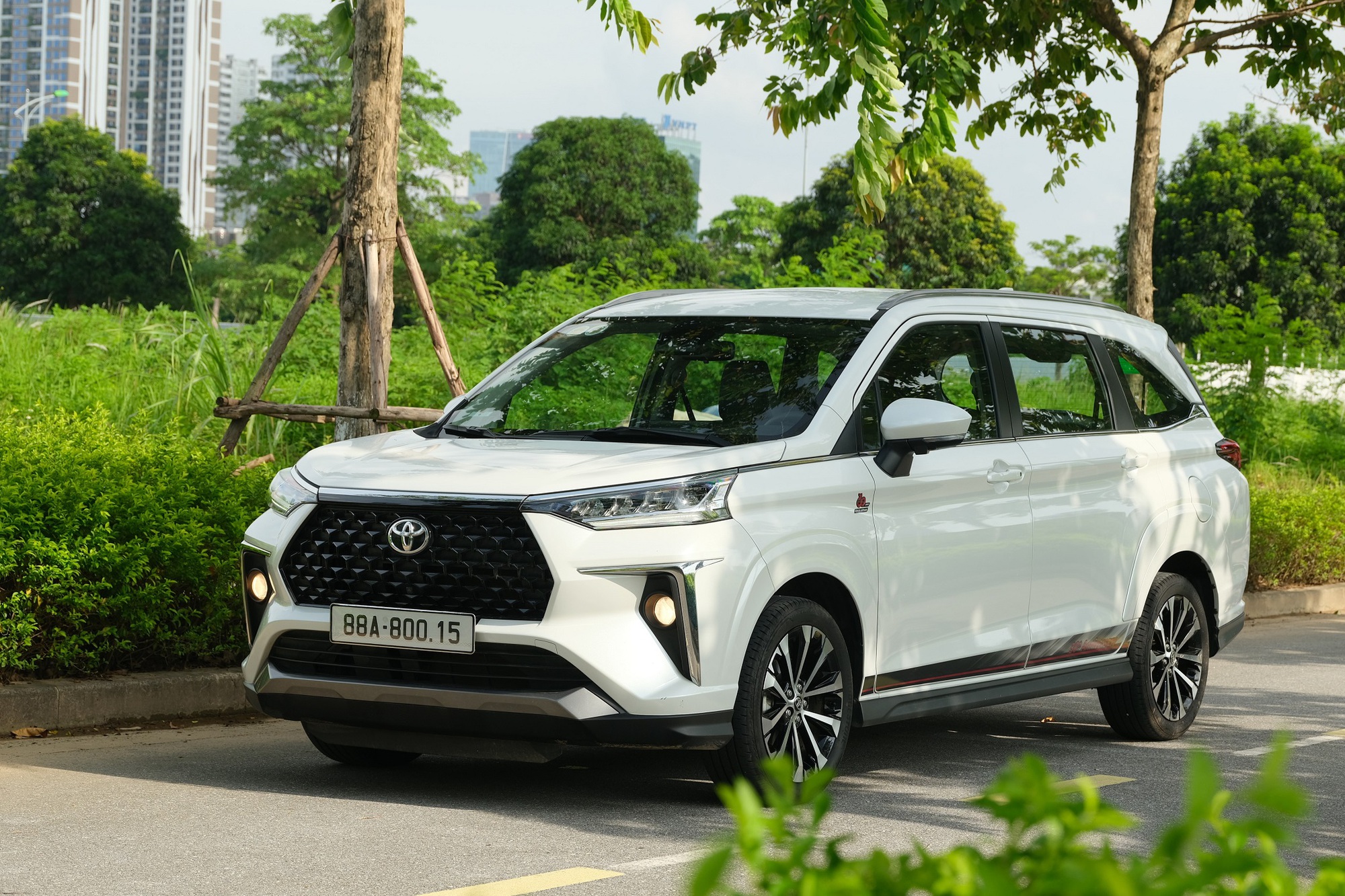 Kỷ Niệm 30 Năm: Ra Mắt Các Phiên Bản Đặc Biệt Của Vios, Veloz Cross Và Yaris Cross - Ảnh 2.