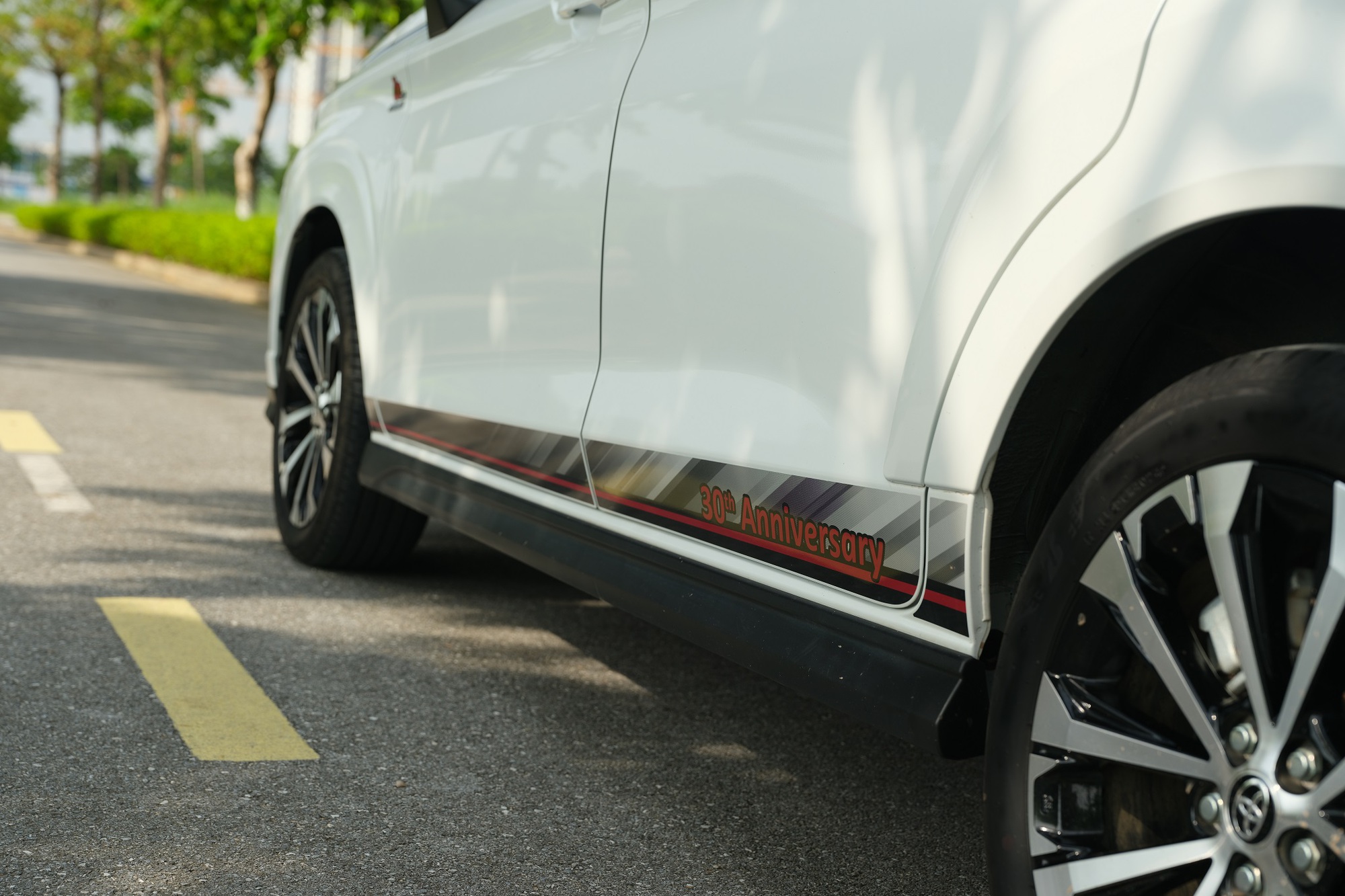 Kỷ Niệm 30 Năm: Ra Mắt Các Phiên Bản Đặc Biệt Của Vios, Veloz Cross Và Yaris Cross - Ảnh 4.
