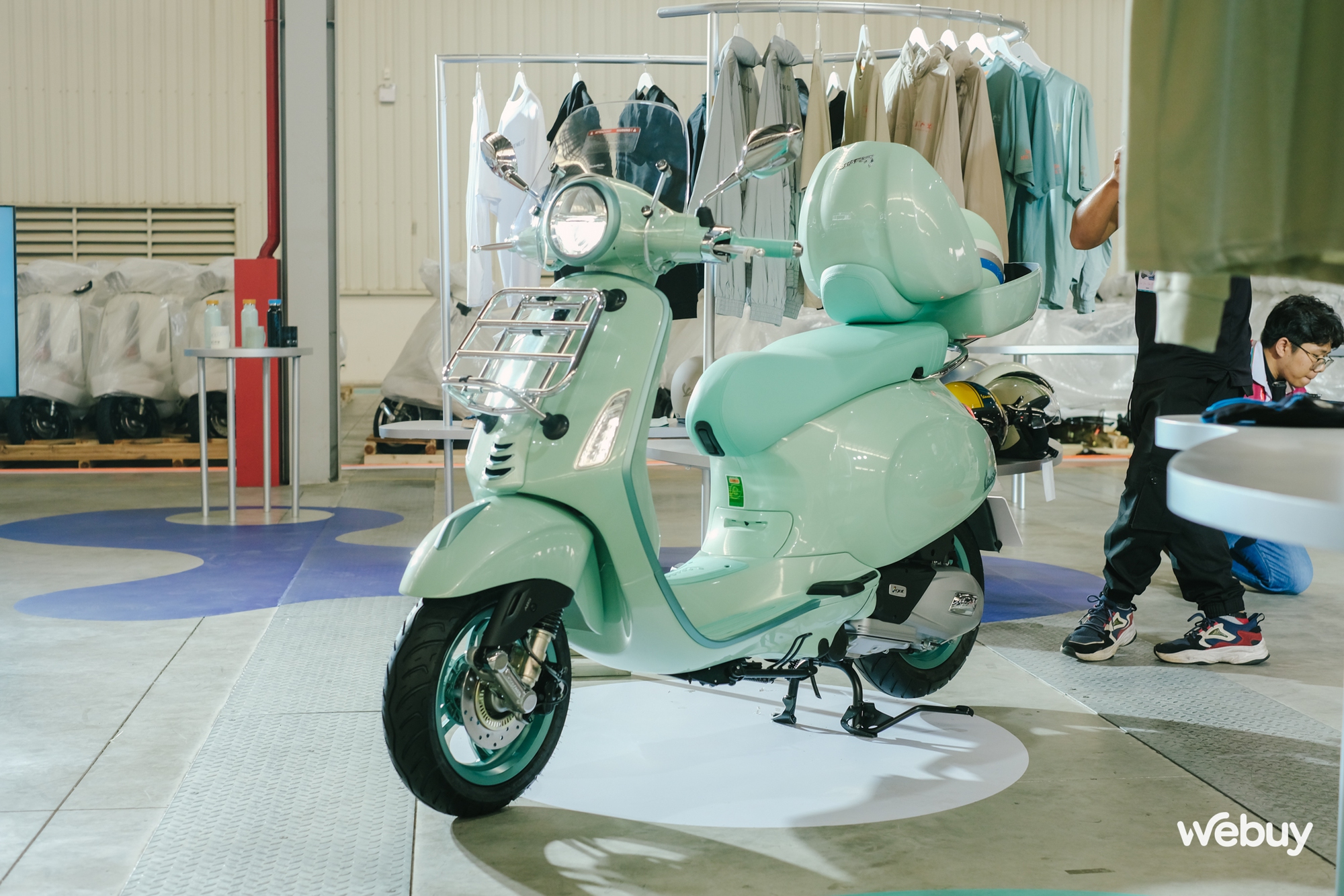 Ghé thăm nhà máy Piaggio top đầu thế giới, trải nghiệm xe: Vespa Primavera êm ái cho phái nữ, Sprint bốc mạnh cho người mê thể thao- Ảnh 3.