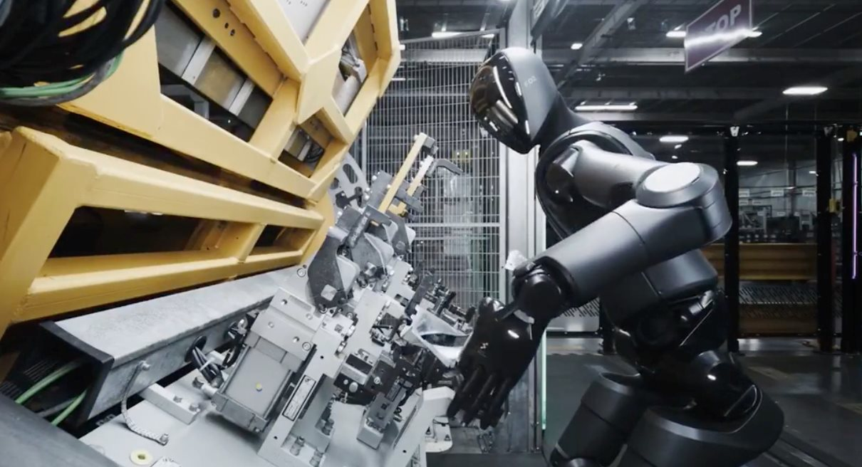 Khởi Nghiệp Robot: Hứa Hẹn Hơn 200.000 Sản Phẩm Nhưng Doanh Thu Vẫn Bằng 0 - Ảnh 2.