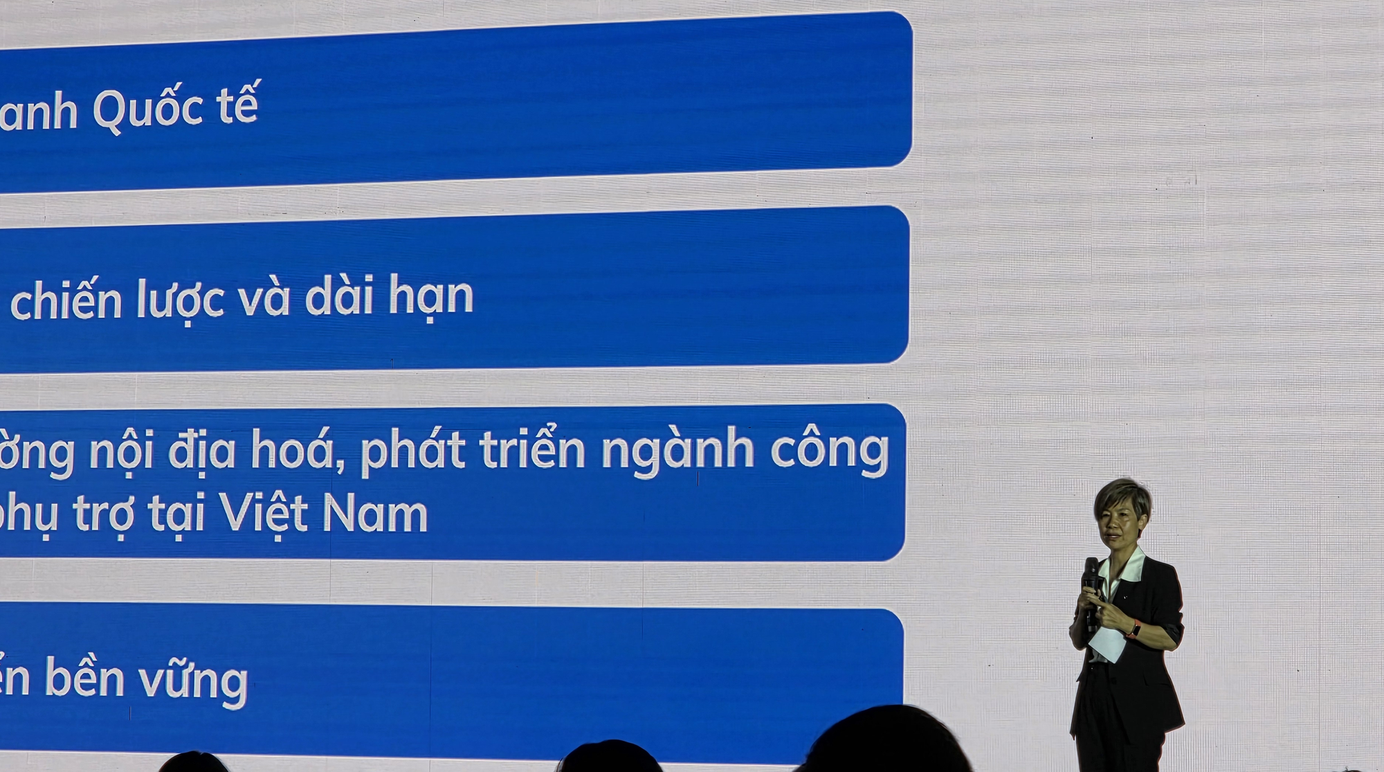 Phó Tổng Giám Đốc Thái Thị Thanh Hải: 'Chúng tôi đặt mục tiêu bán 280.000 xe trong năm nay và có thể còn cao hơn' - Ảnh 1.