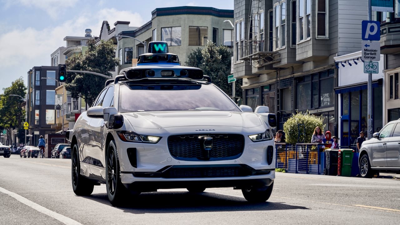 Cuộc Cách Mạng Robotaxi: Dự Án Tự Lái Của Google Đạt 10 Triệu Chuyến, Đánh Bại Tesla - Ảnh 3.