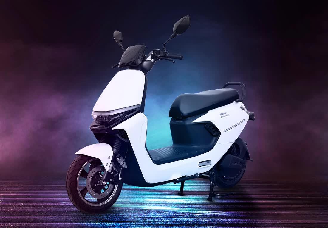 Xe máy điện SoloEra Solo 1C - Ảnh 1.