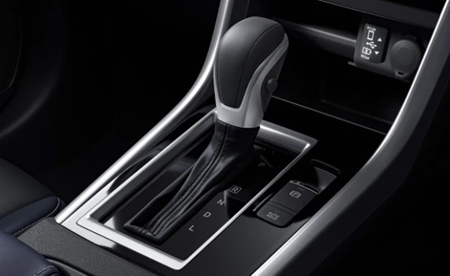 Mitsubishi Xpander 2025 ra mắt: Lưới tản nhiệt mới, màn hình to hơn, thêm túi khí, có camera 360, giá quy đổi khiến người Việt ao ước- Ảnh 22.