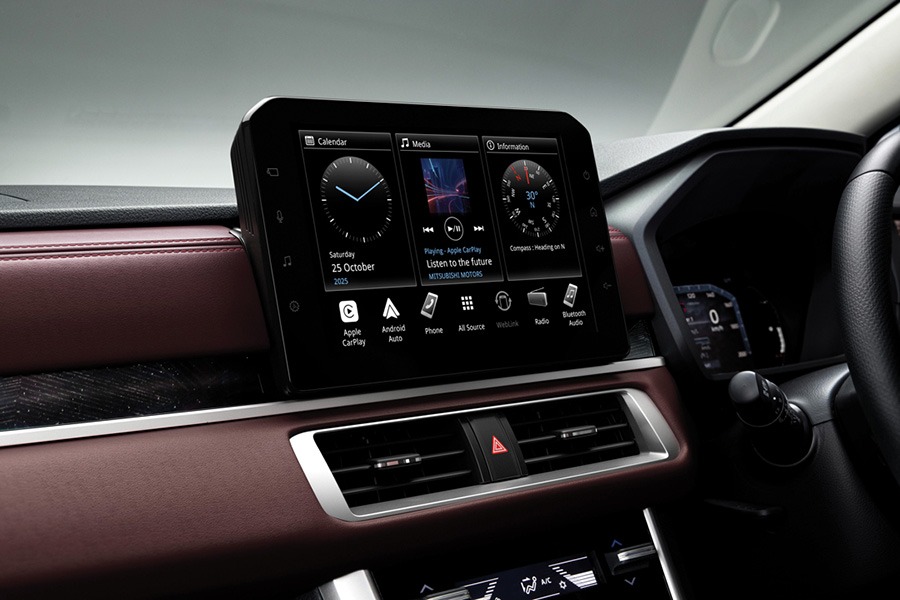 Mitsubishi Xpander 2025 ra mắt: Lưới tản nhiệt mới, màn hình to hơn, thêm túi khí, có camera 360, giá quy đổi khiến người Việt ao ước- Ảnh 21.