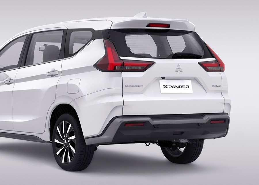 Mitsubishi Xpander 2025 ra mắt: Lưới tản nhiệt mới, màn hình to hơn, thêm túi khí, có camera 360, giá quy đổi khiến người Việt ao ước- Ảnh 11.
