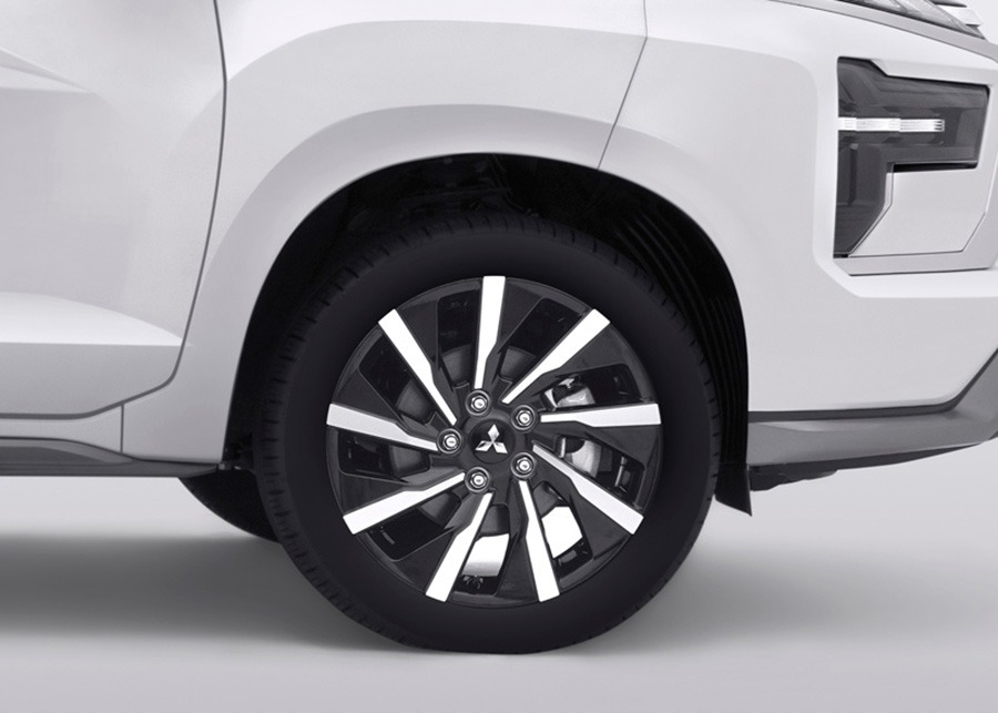 Mitsubishi Xpander 2025 ra mắt: Lưới tản nhiệt mới, màn hình to hơn, thêm túi khí, có camera 360, giá quy đổi khiến người Việt ao ước- Ảnh 12.