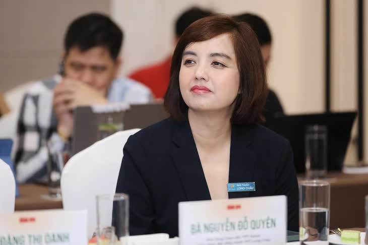 Khám chữa bệnh bảo hiểm y tế, mua thuốc… chỉ cần mang điện thoại cài VNeID- Ảnh 3.